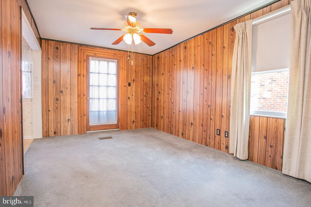 NORRISTOWN - Residential