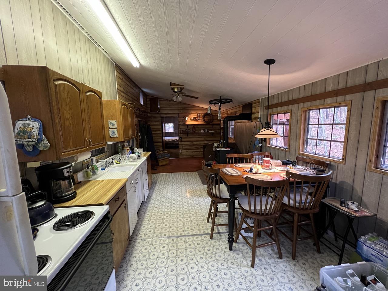 POTOMAC ISLAND RIDGE - Residential