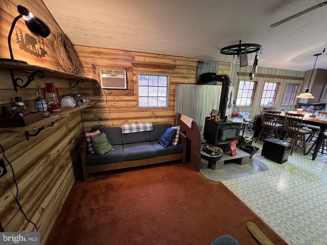 POTOMAC ISLAND RIDGE - Residential