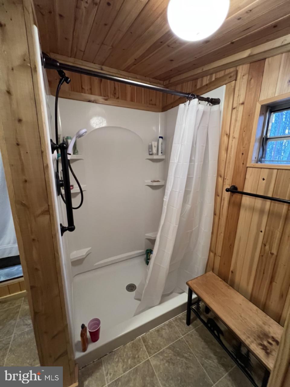 POTOMAC ISLAND RIDGE - Residential