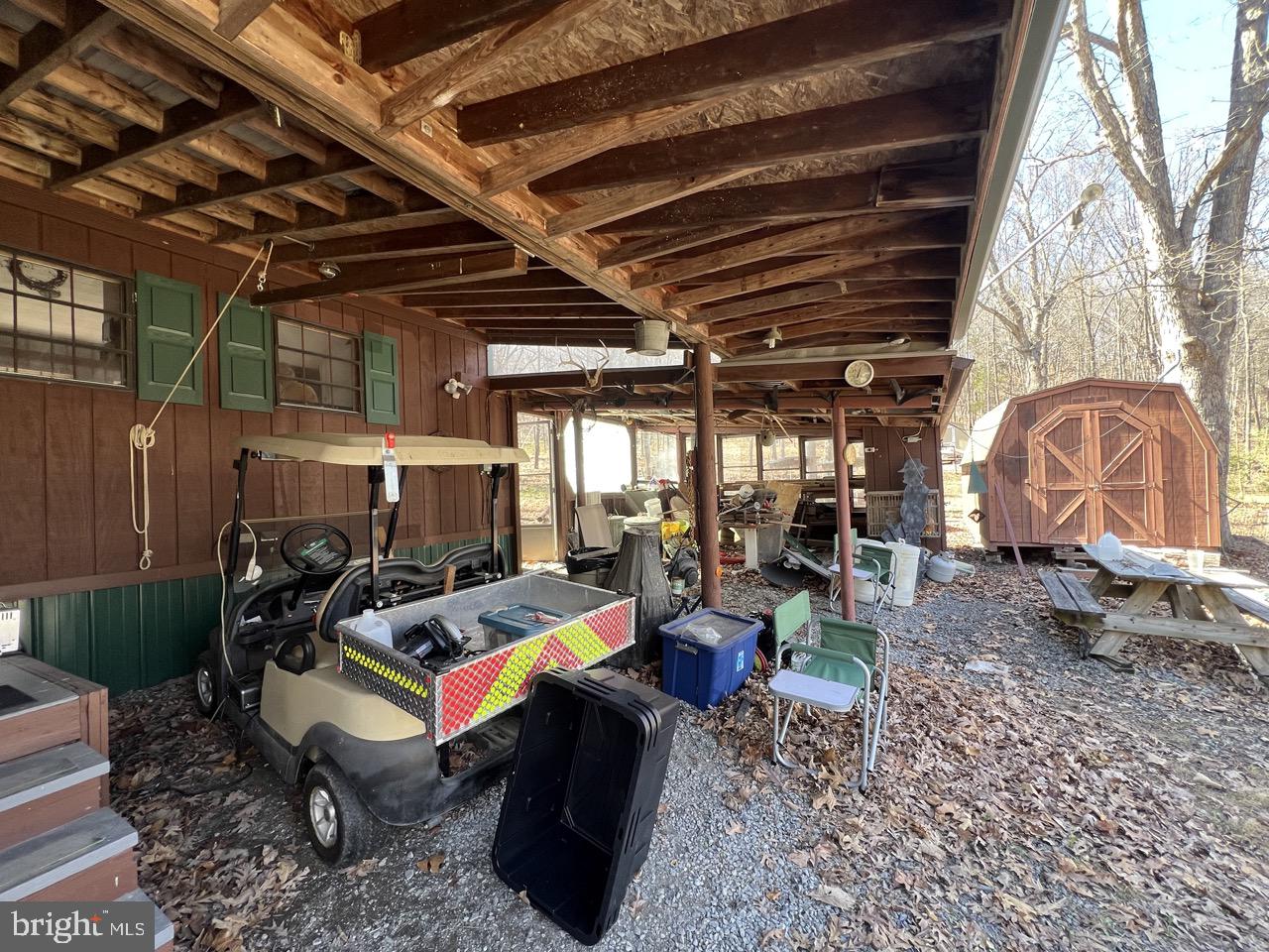 POTOMAC ISLAND RIDGE - Residential