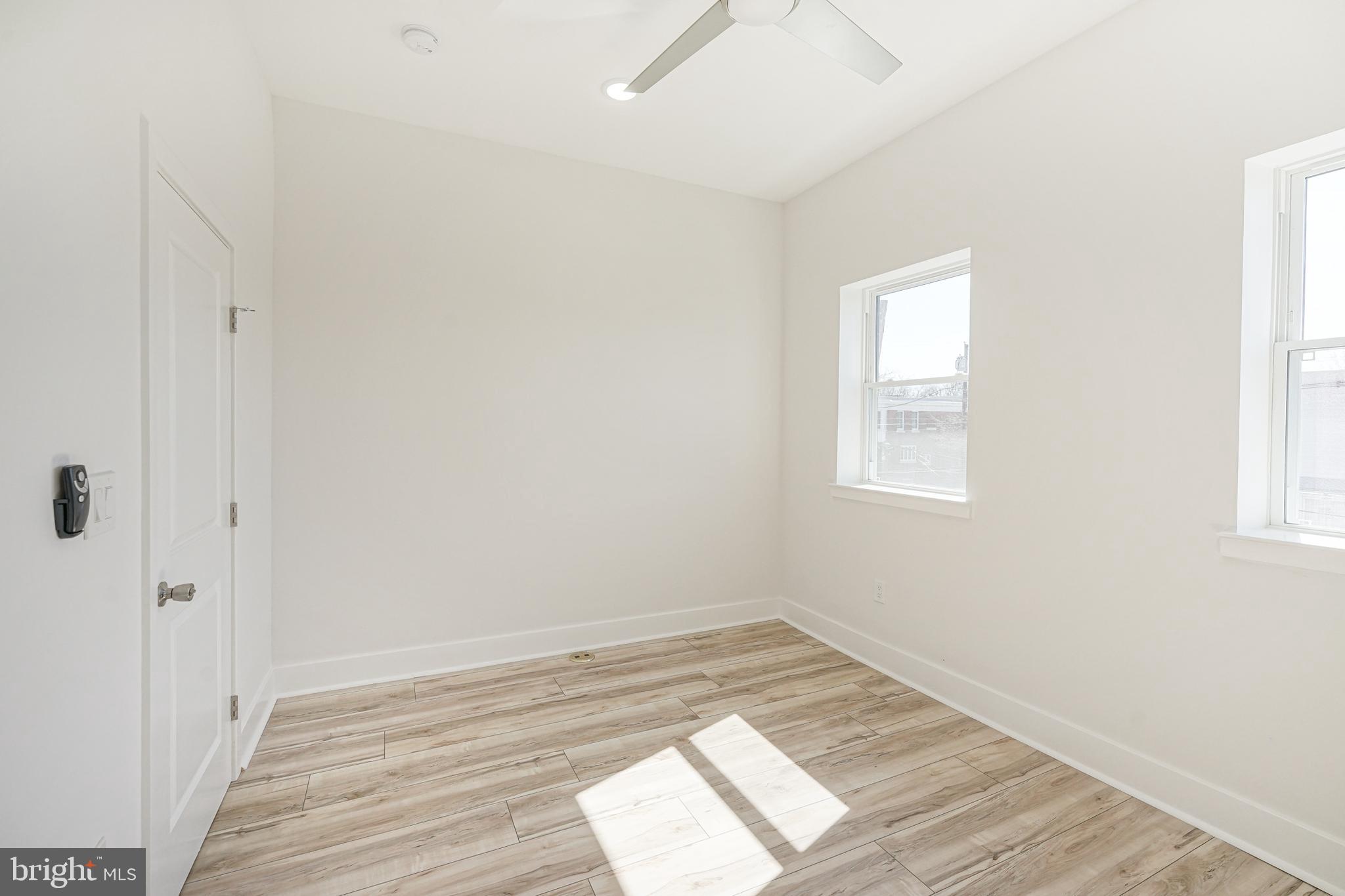 PHILADELPHIA (SOUTH) - Residential