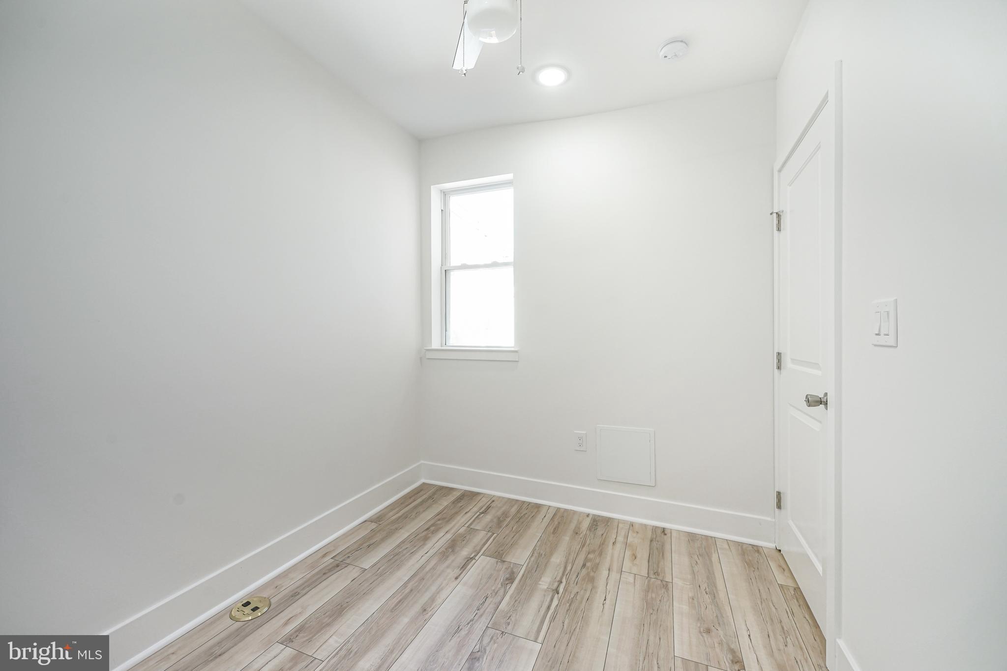 PHILADELPHIA (SOUTH) - Residential