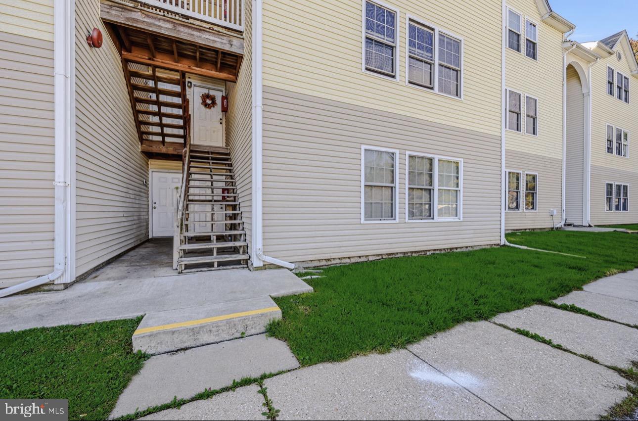 208 HIGHLAND BOULEVARD A 87