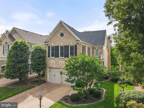 20293 Water Mark Place, Sterling, VA MLS: VALO2095914