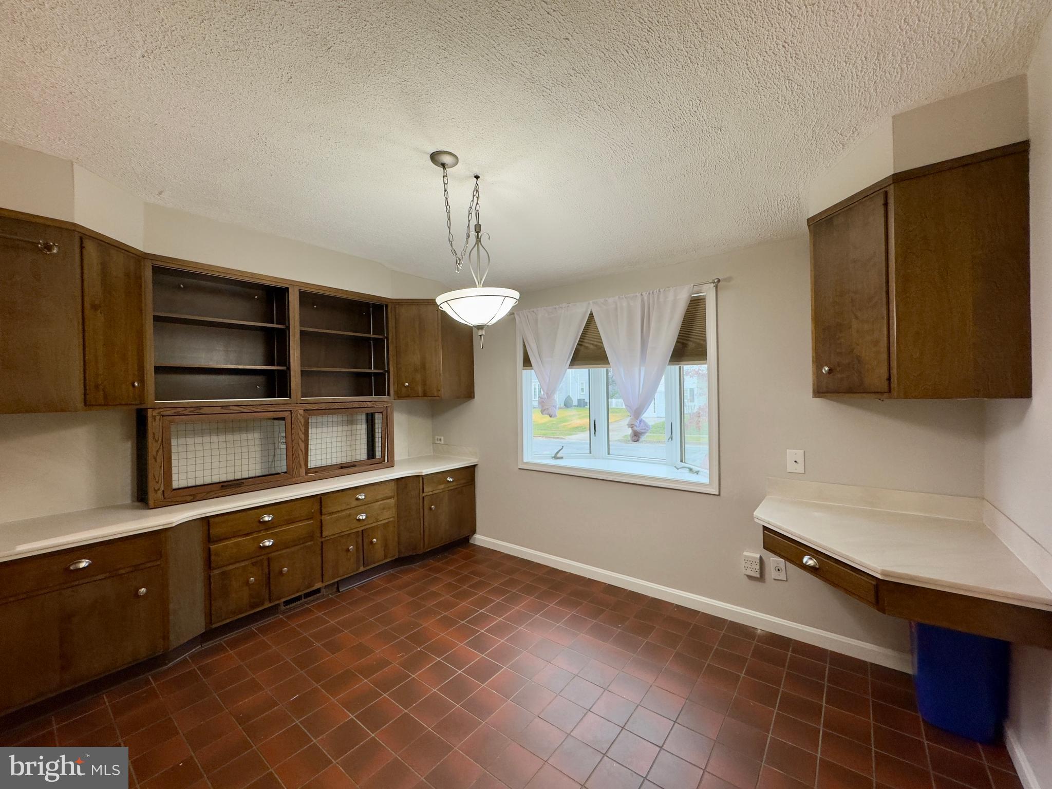 LUTHERVILLE - Residential Lease