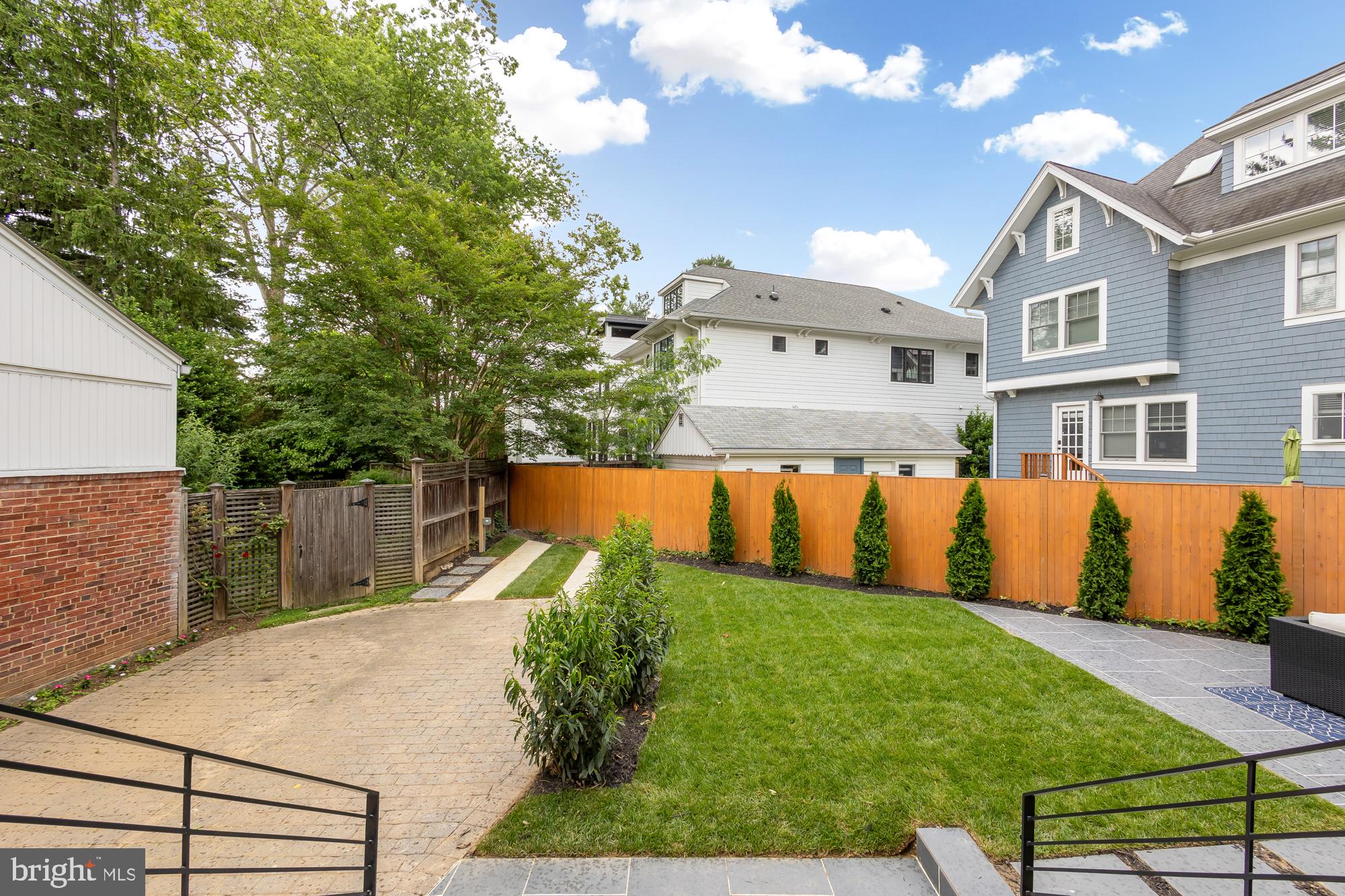 WAKEFIELD - Residential