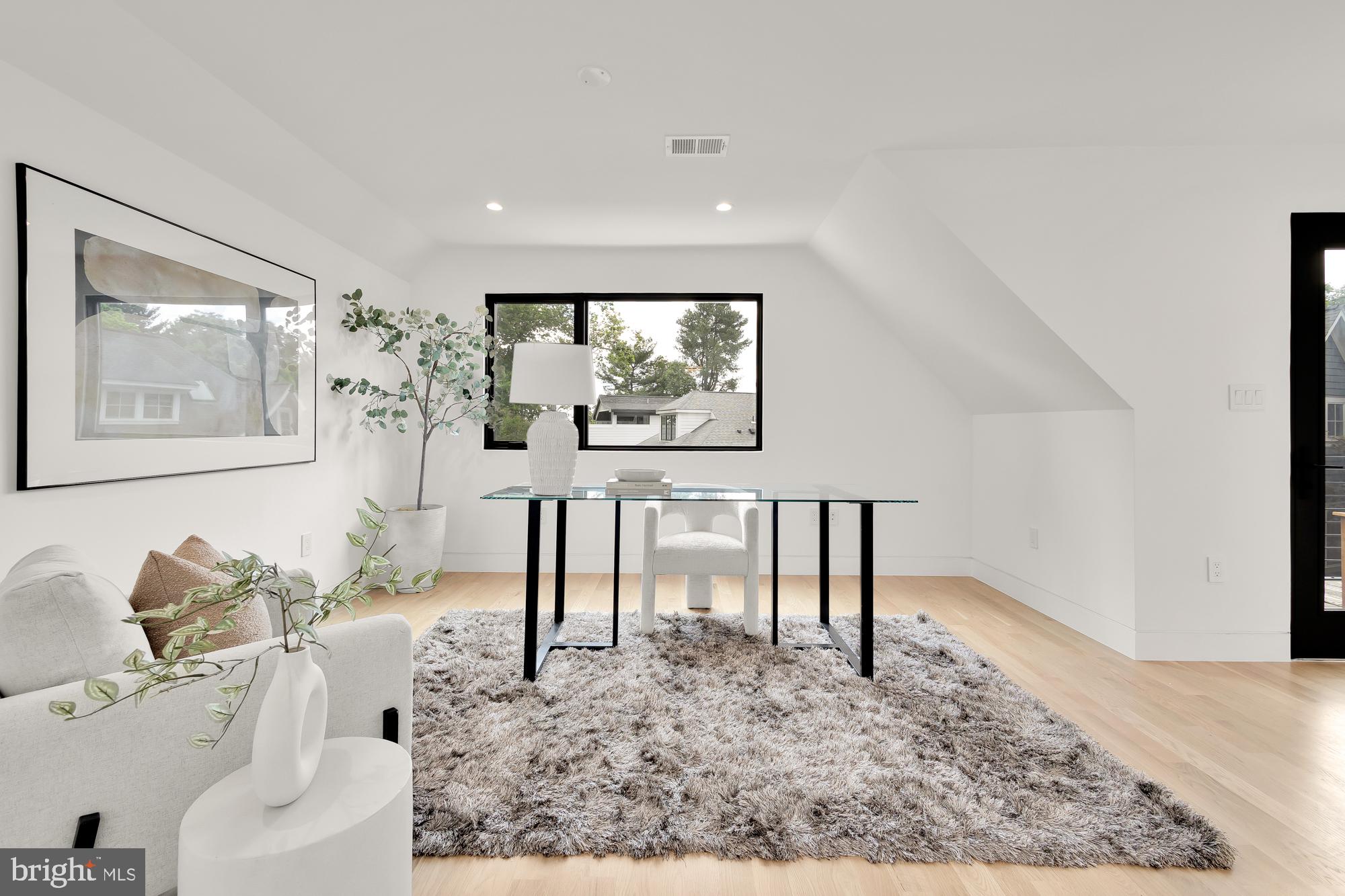 WAKEFIELD - Residential
