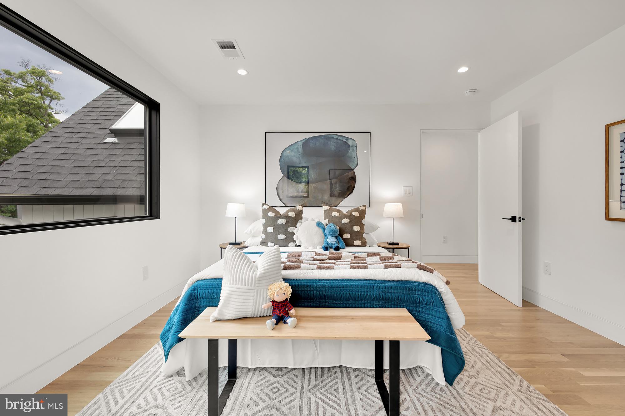 WAKEFIELD - Residential