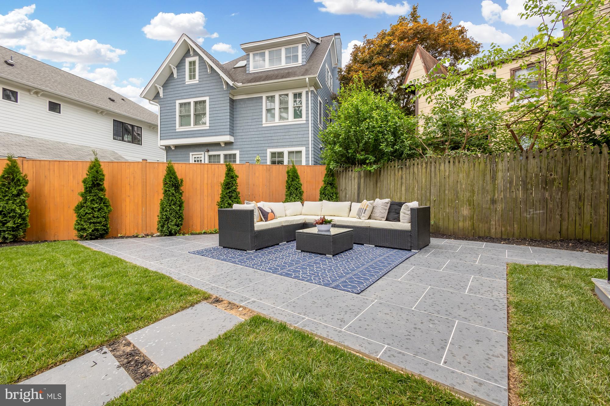 WAKEFIELD - Residential