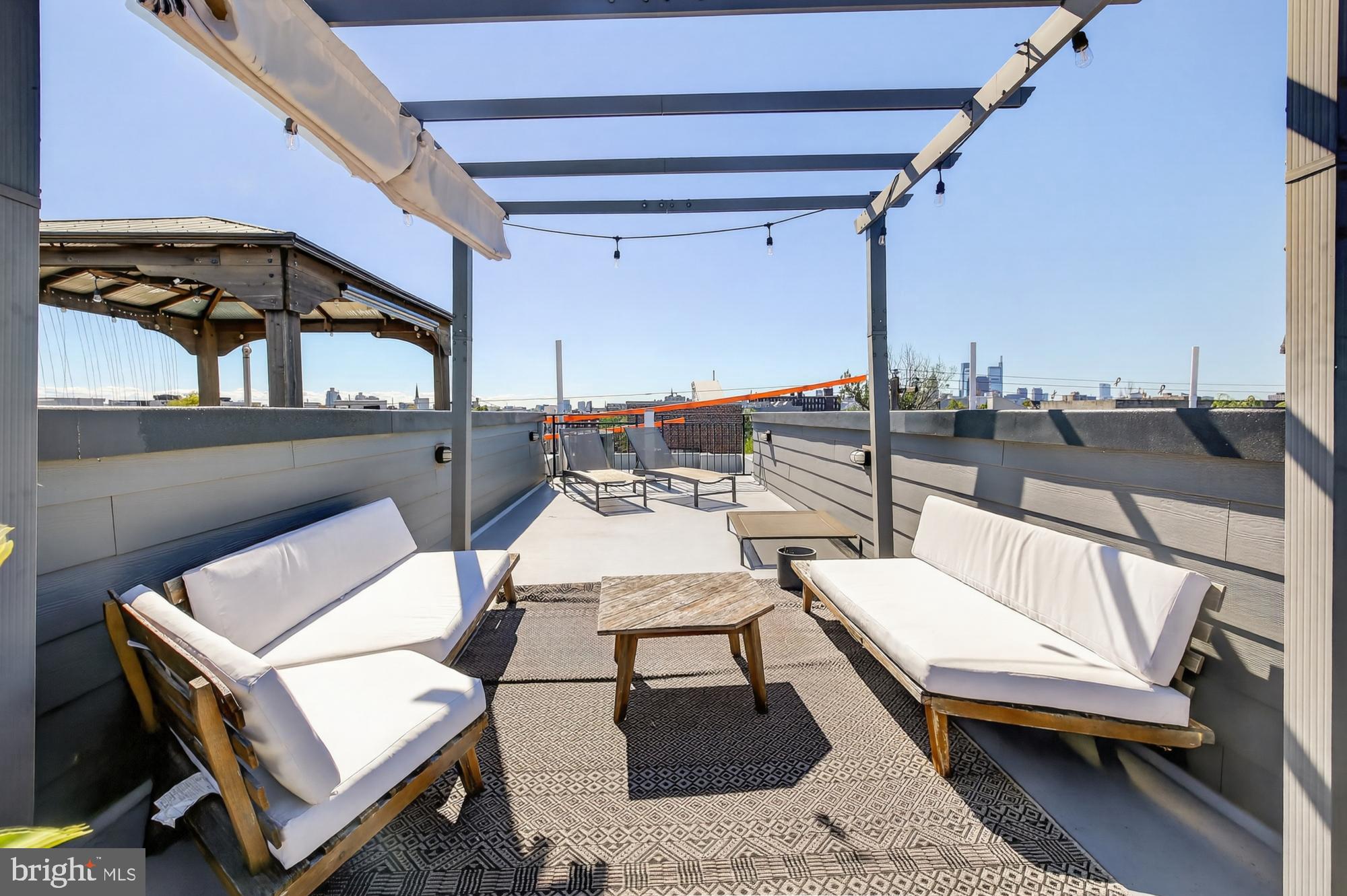 NORRIS SQUARE - Residential Lease