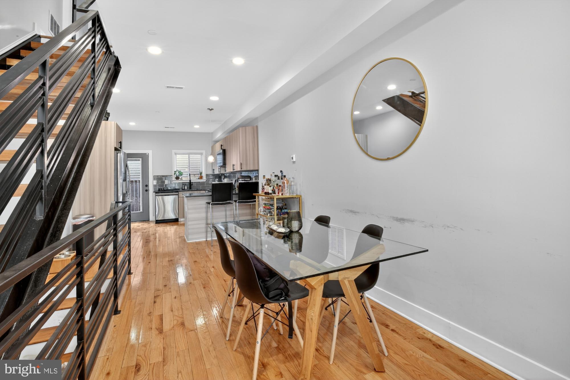 NORRIS SQUARE - Residential Lease