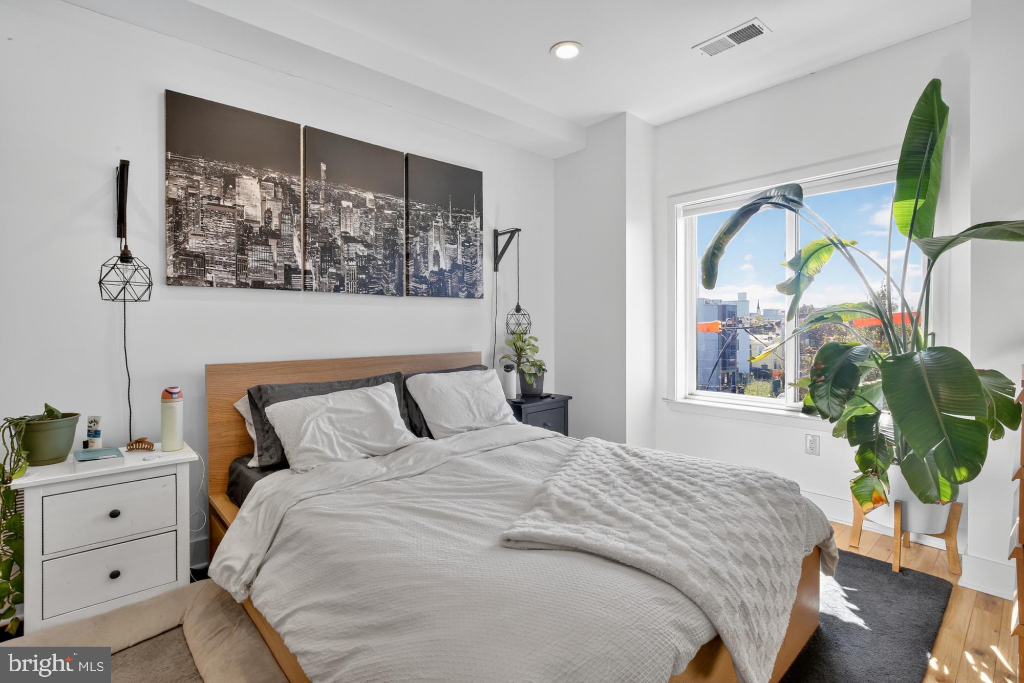 NORRIS SQUARE - Residential Lease