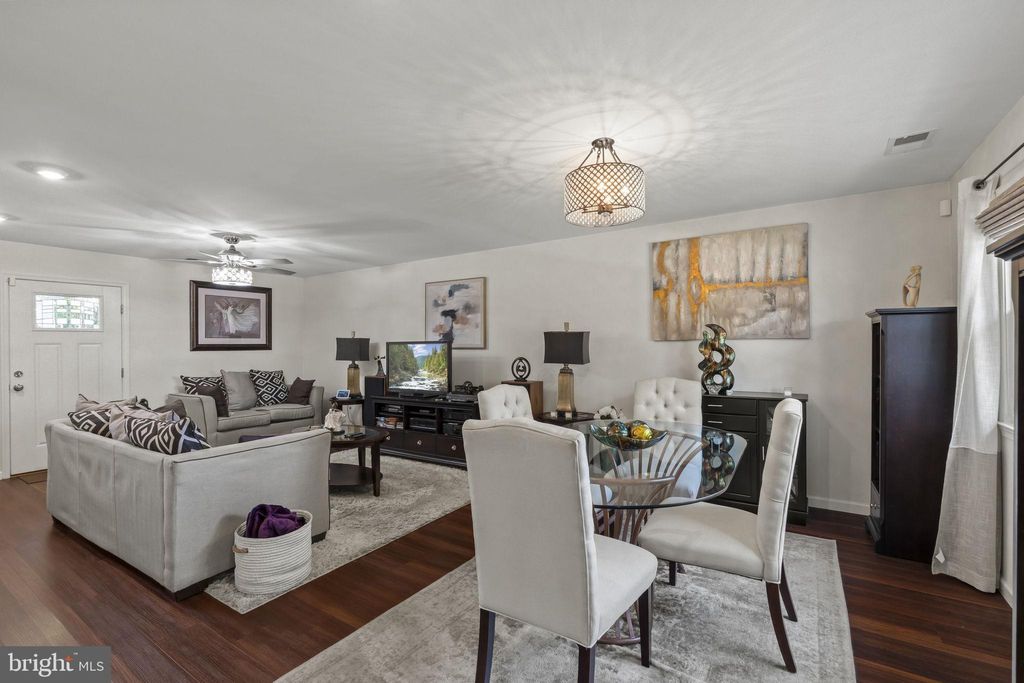 Photo of 802 Rennard Lane, MORRISVILLE, PA 19067 (MLS # PABU2119790)