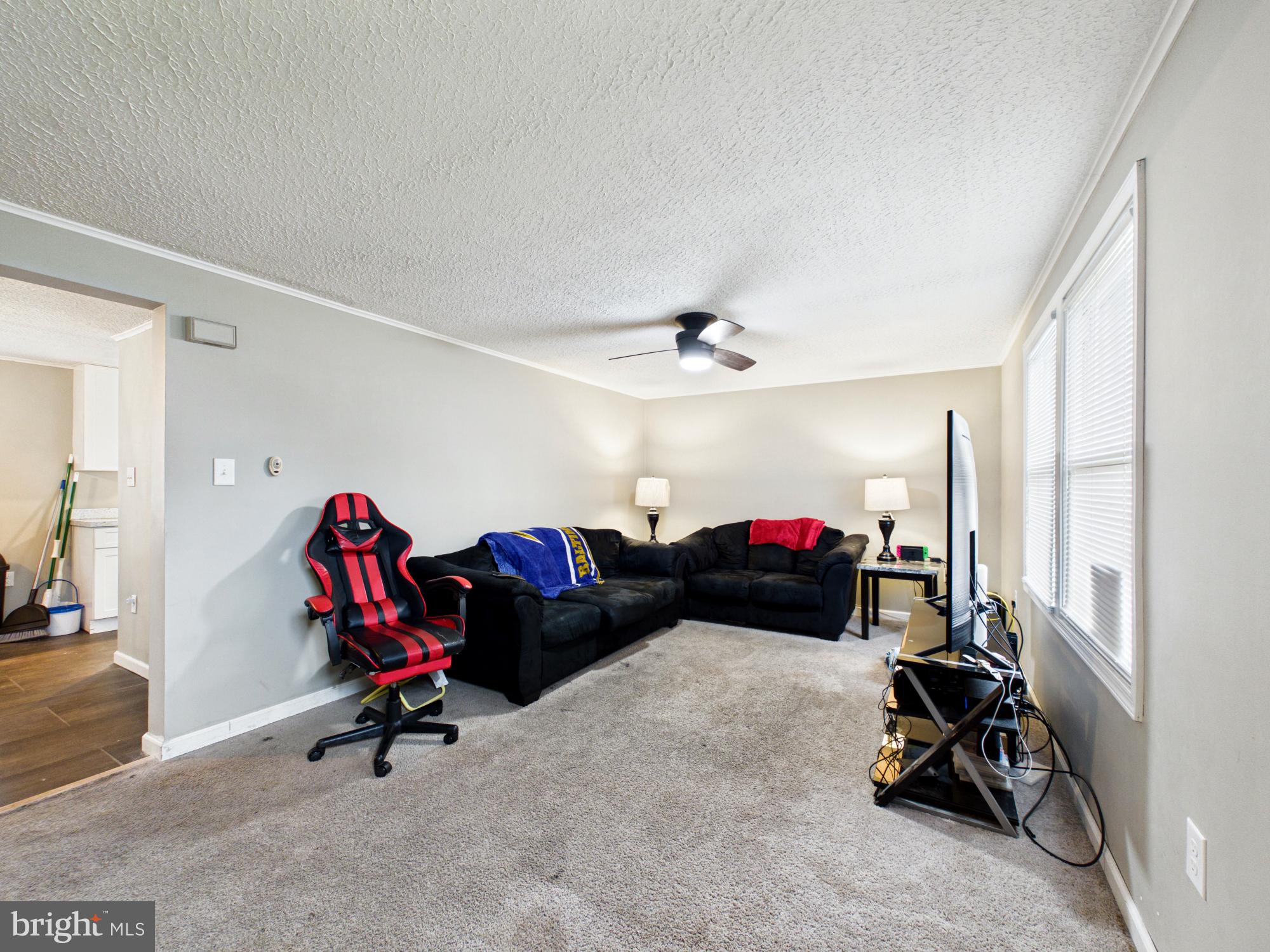 116 E 5TH STREET