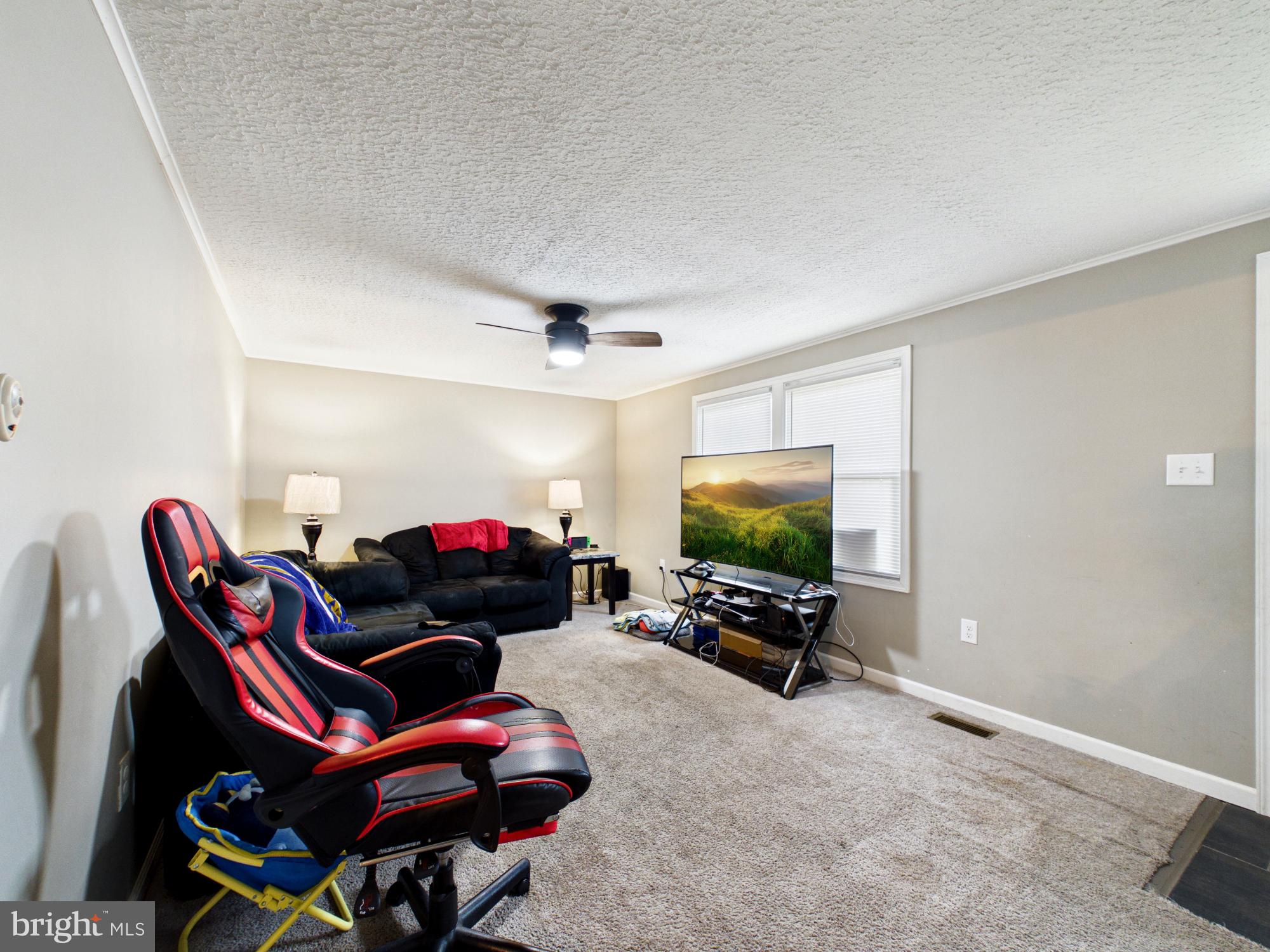 116 E 5TH STREET