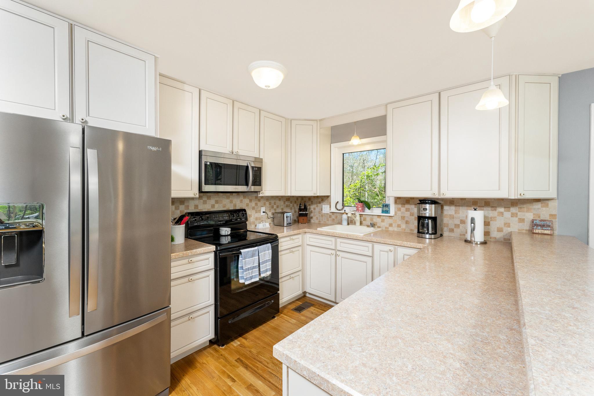 LAKE OF THE WOODS - Residential