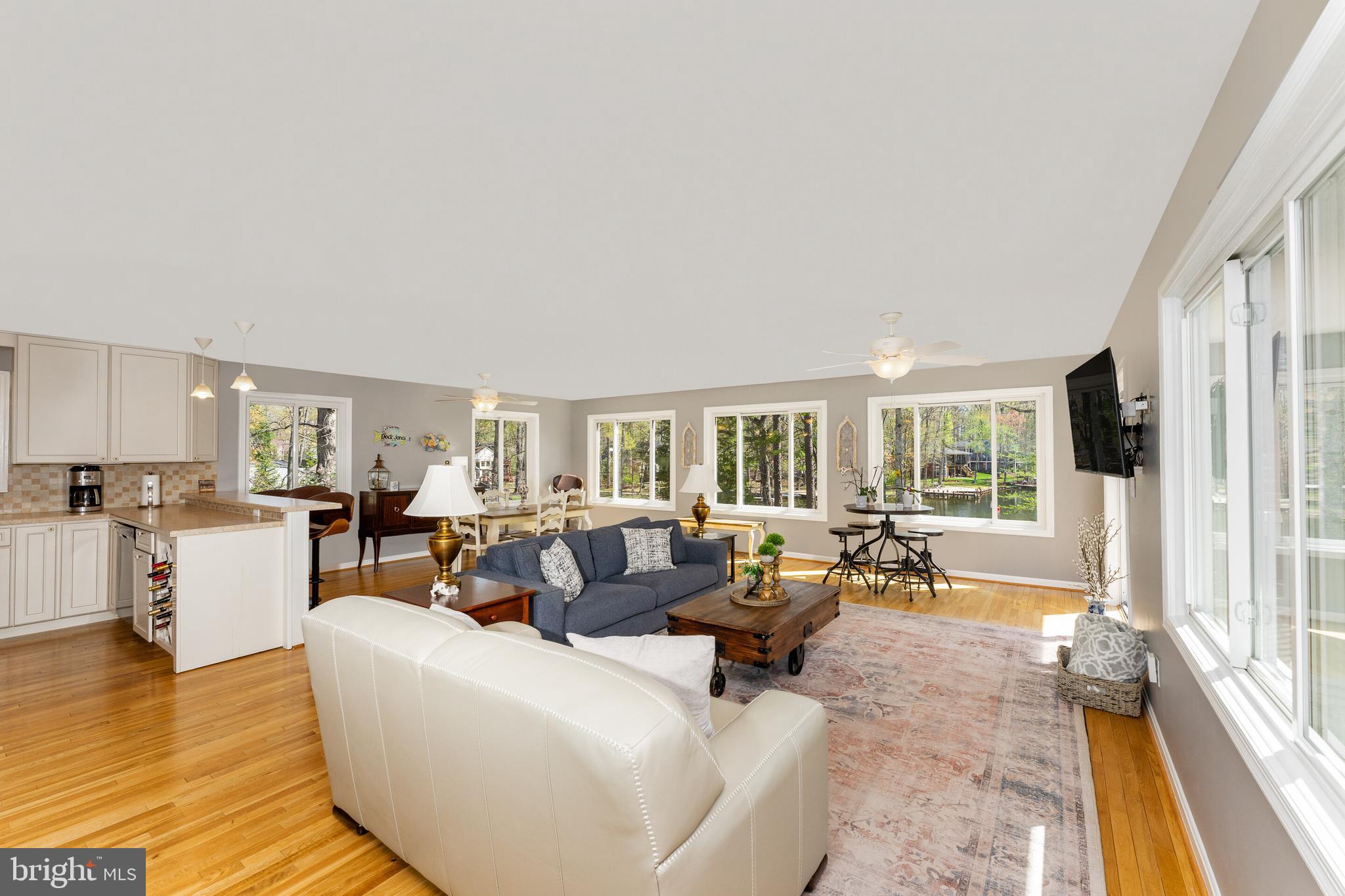 LAKE OF THE WOODS - Residential