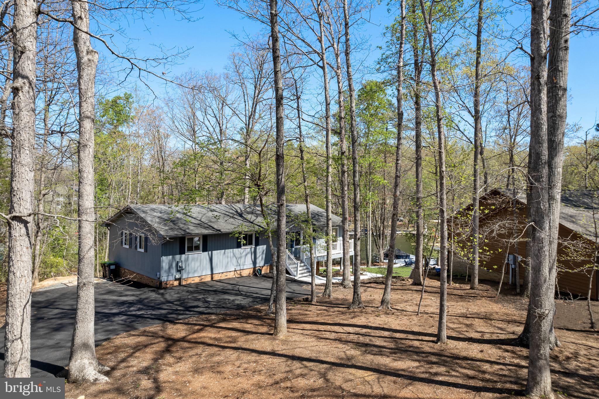 LAKE OF THE WOODS - Residential