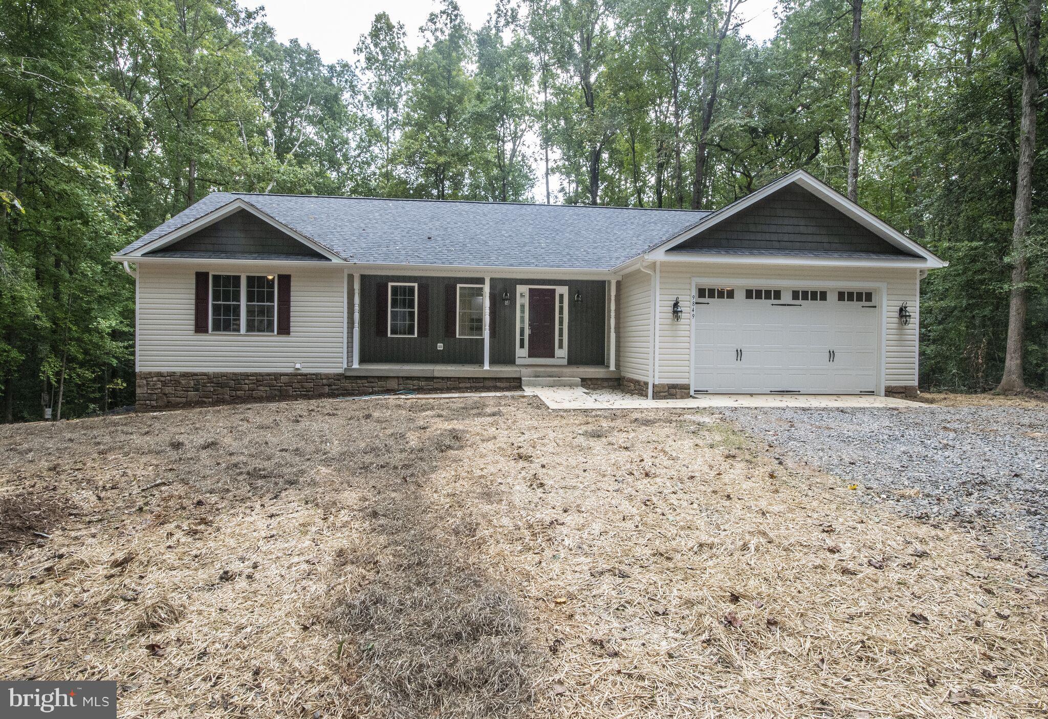 THE ESTATES AT LIGHT LANE - Residential