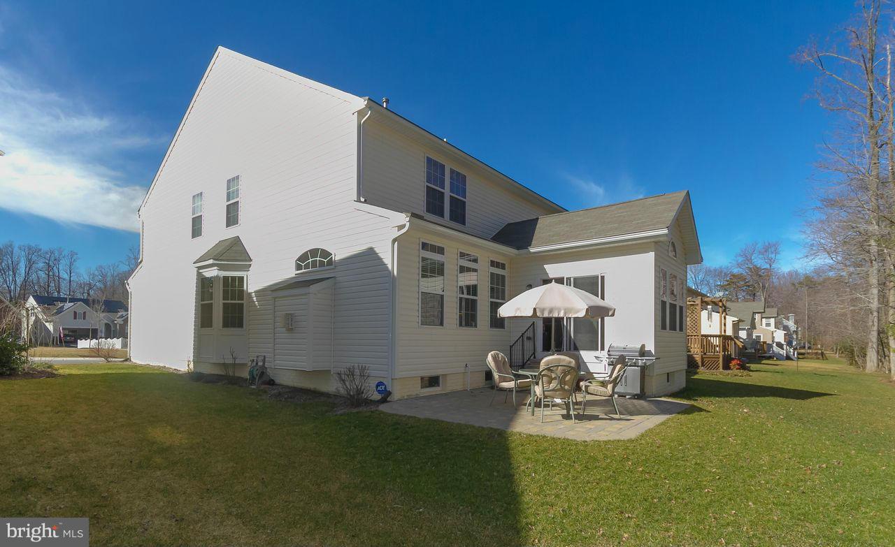 RIVA TRACE - Residential Lease