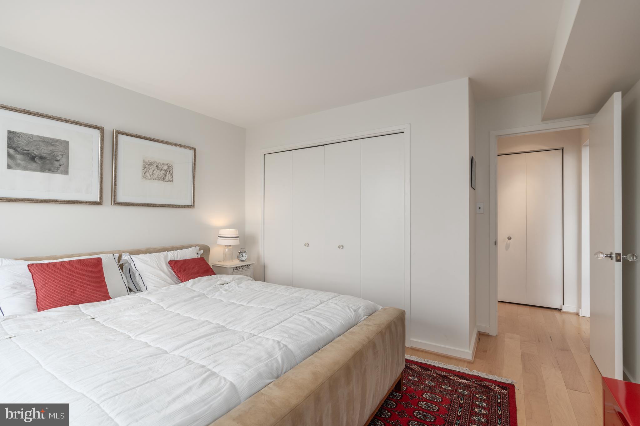 FRIENDSHIP HEIGHTS - Residential