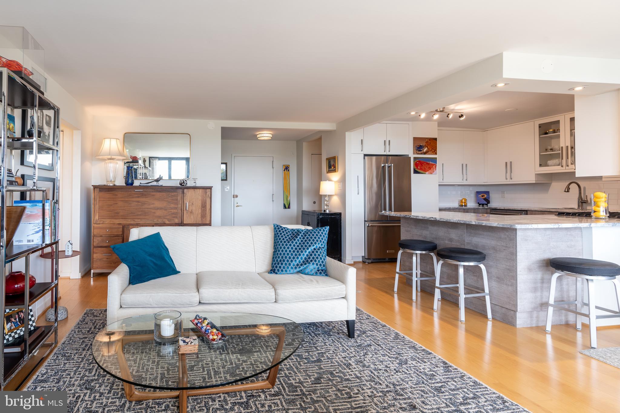 FRIENDSHIP HEIGHTS - Residential