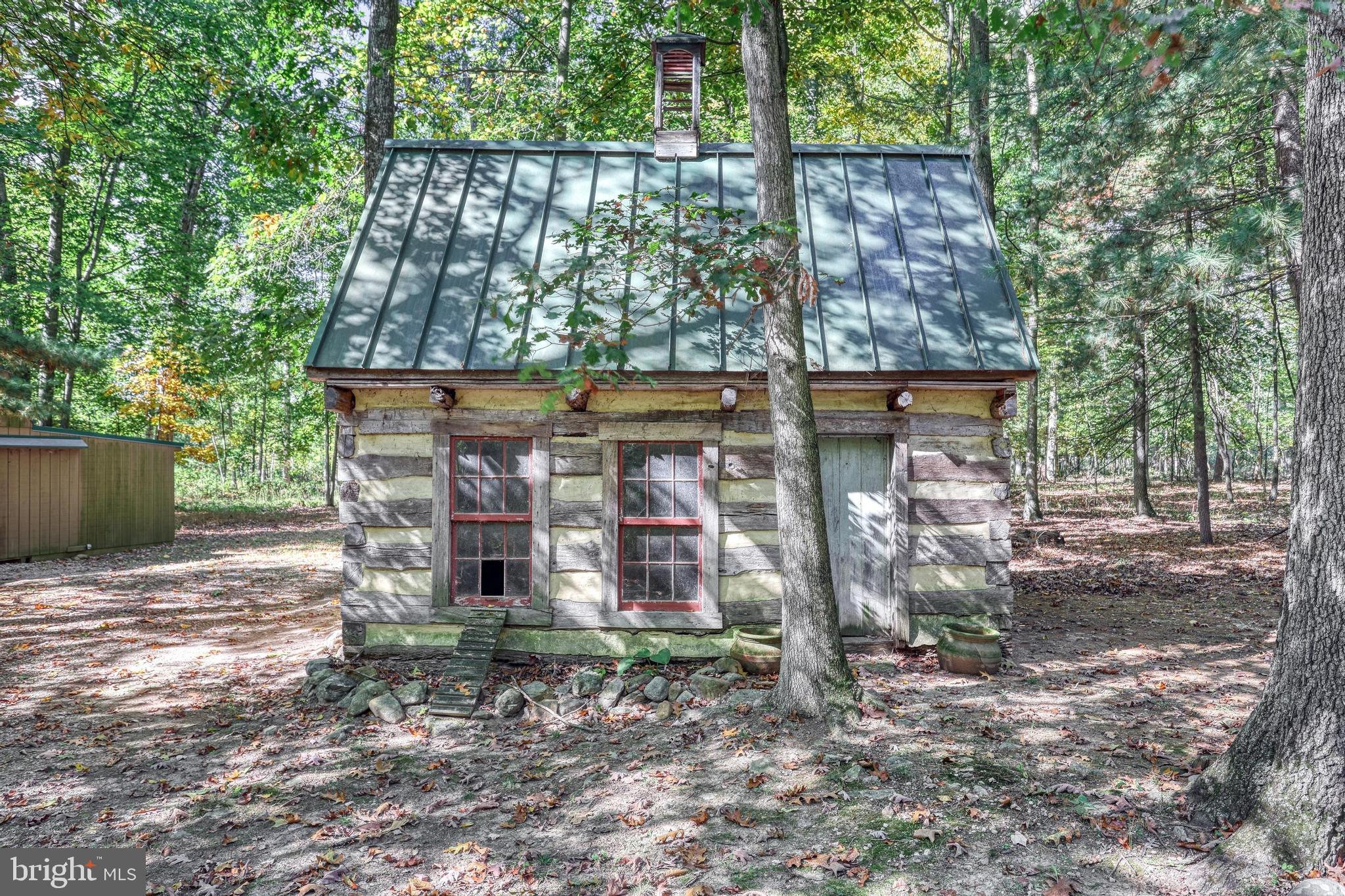 FAYETTEVILLE - Residential