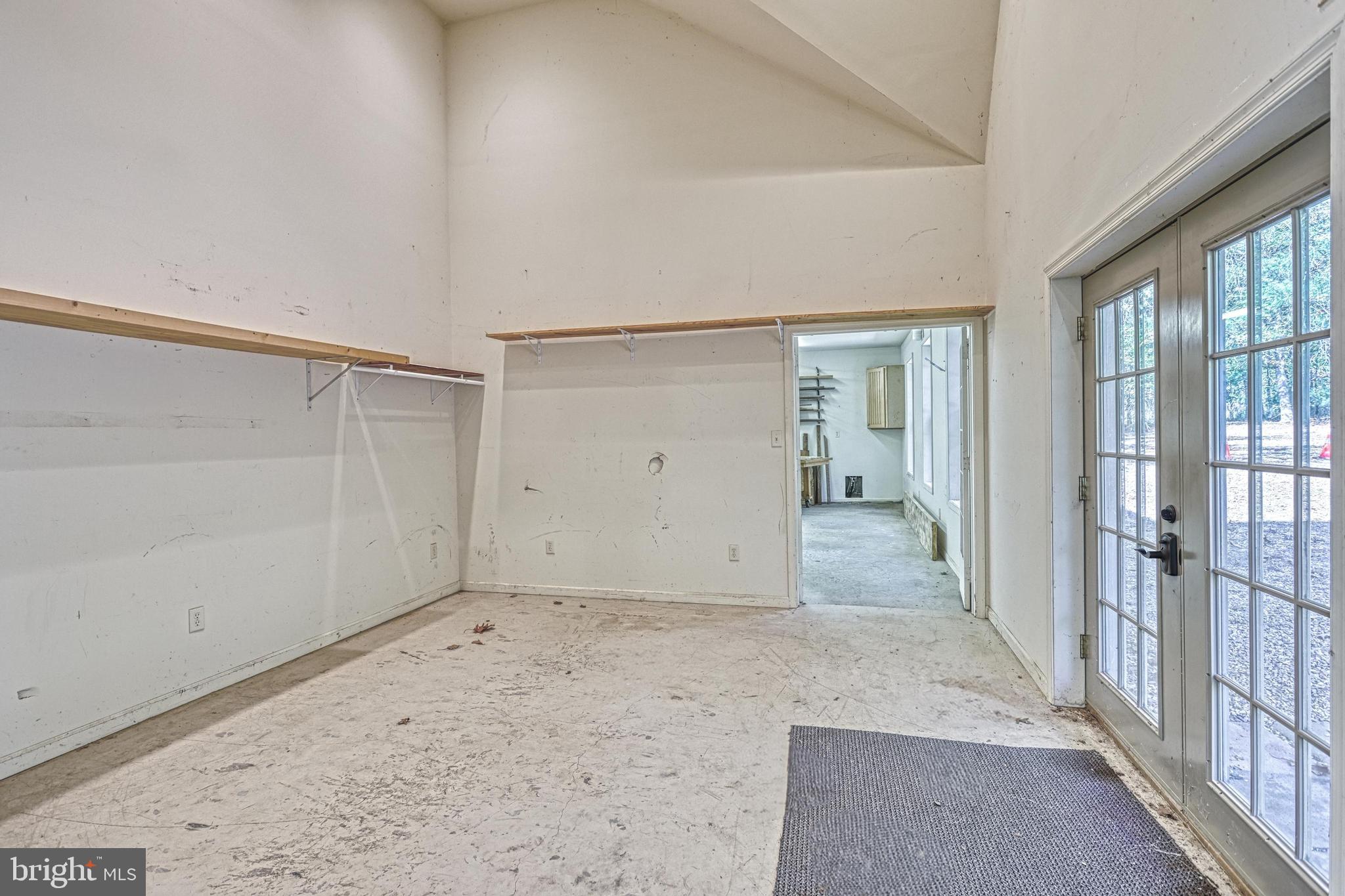 FAYETTEVILLE - Residential