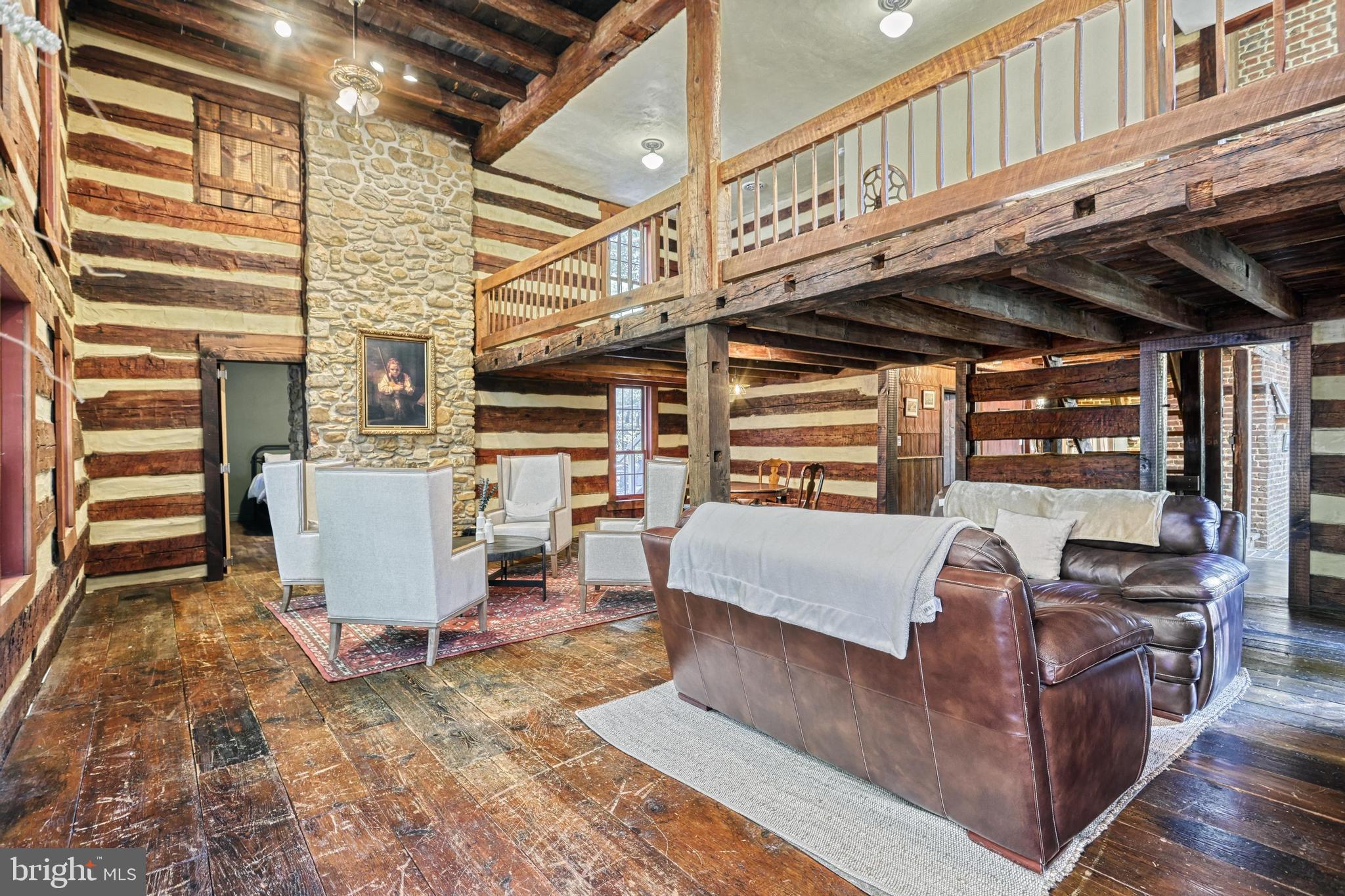 FAYETTEVILLE - Residential