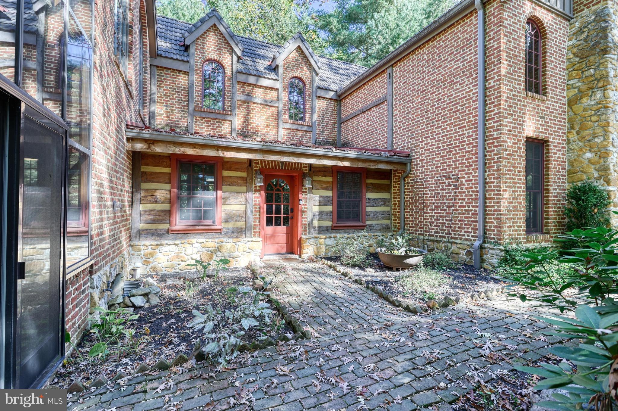 FAYETTEVILLE - Residential