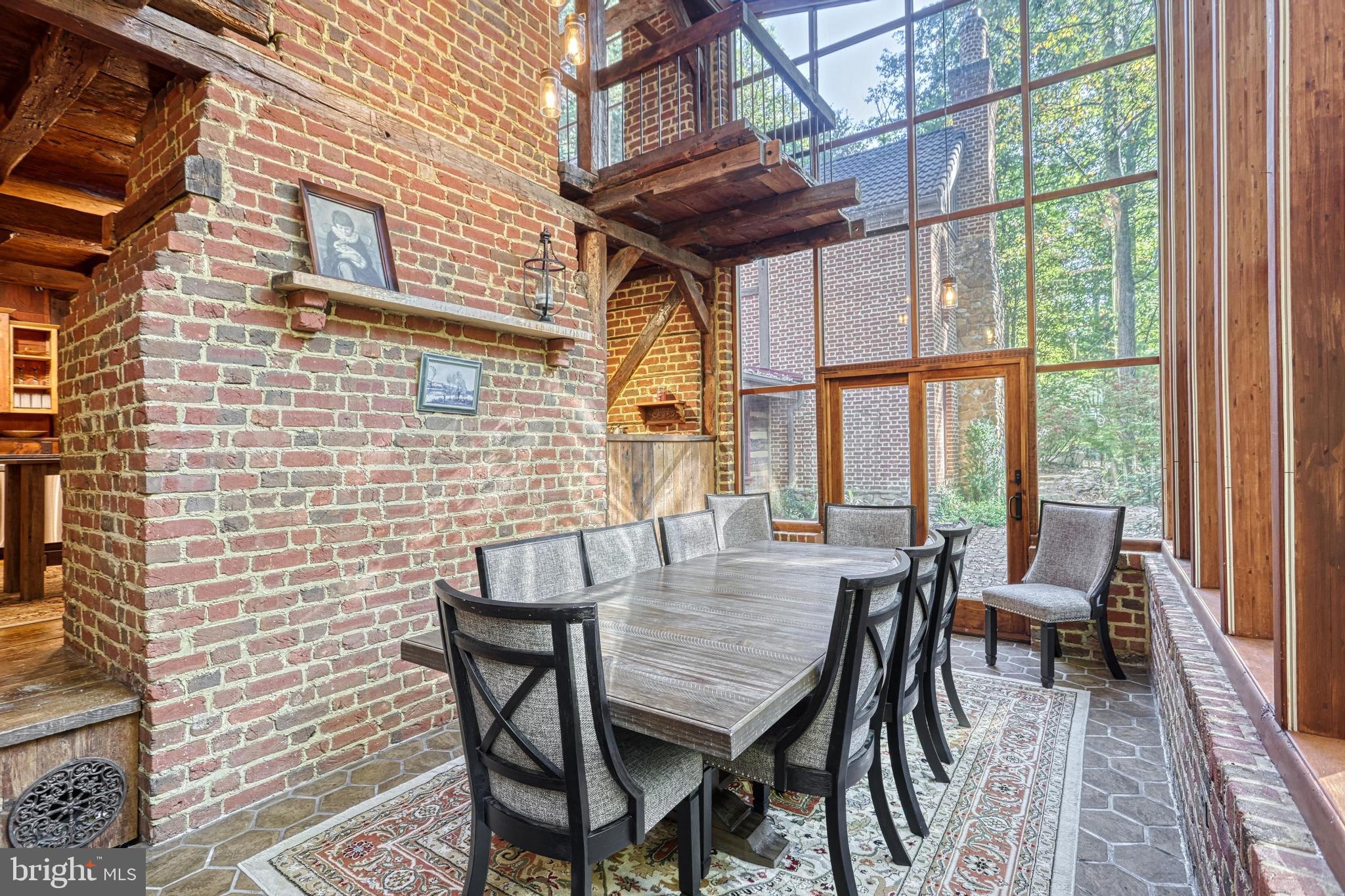 FAYETTEVILLE - Residential