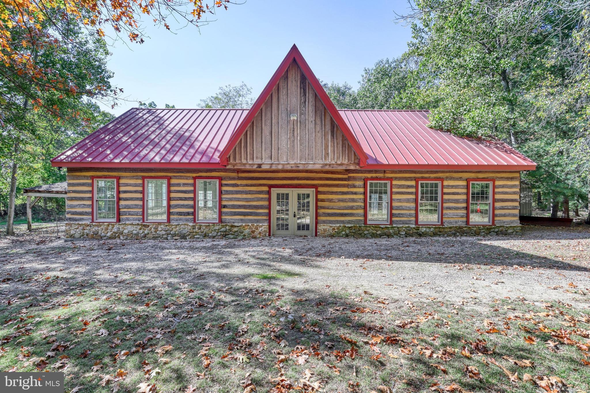 FAYETTEVILLE - Residential