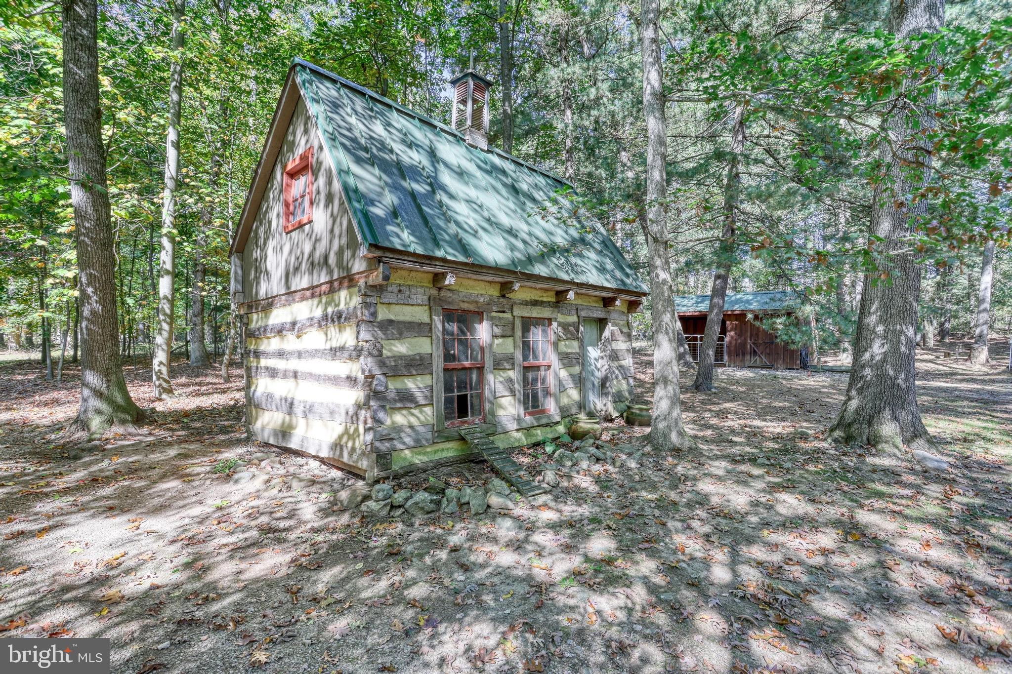 FAYETTEVILLE - Residential