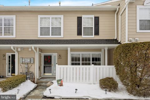 Condo For Sale - 1207 Delancey Way<br/> MARLTON, NJ 08053