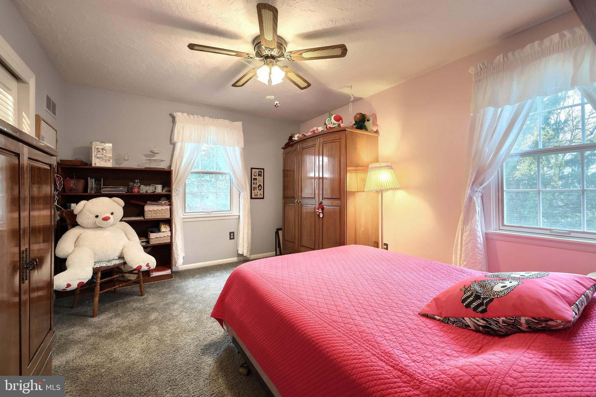 NORTHVIEW HILLS - Residential