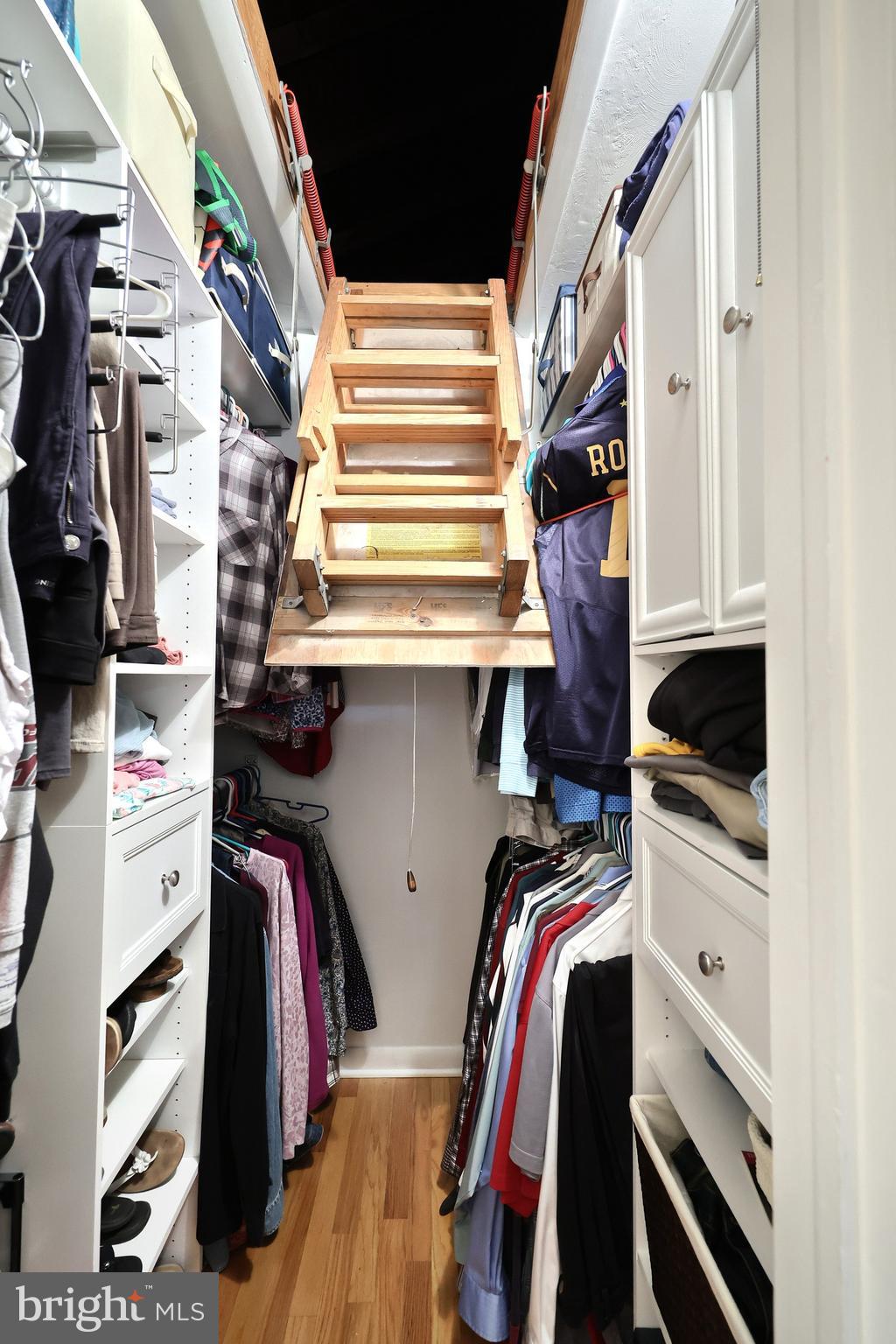 NORTHVIEW HILLS - Residential