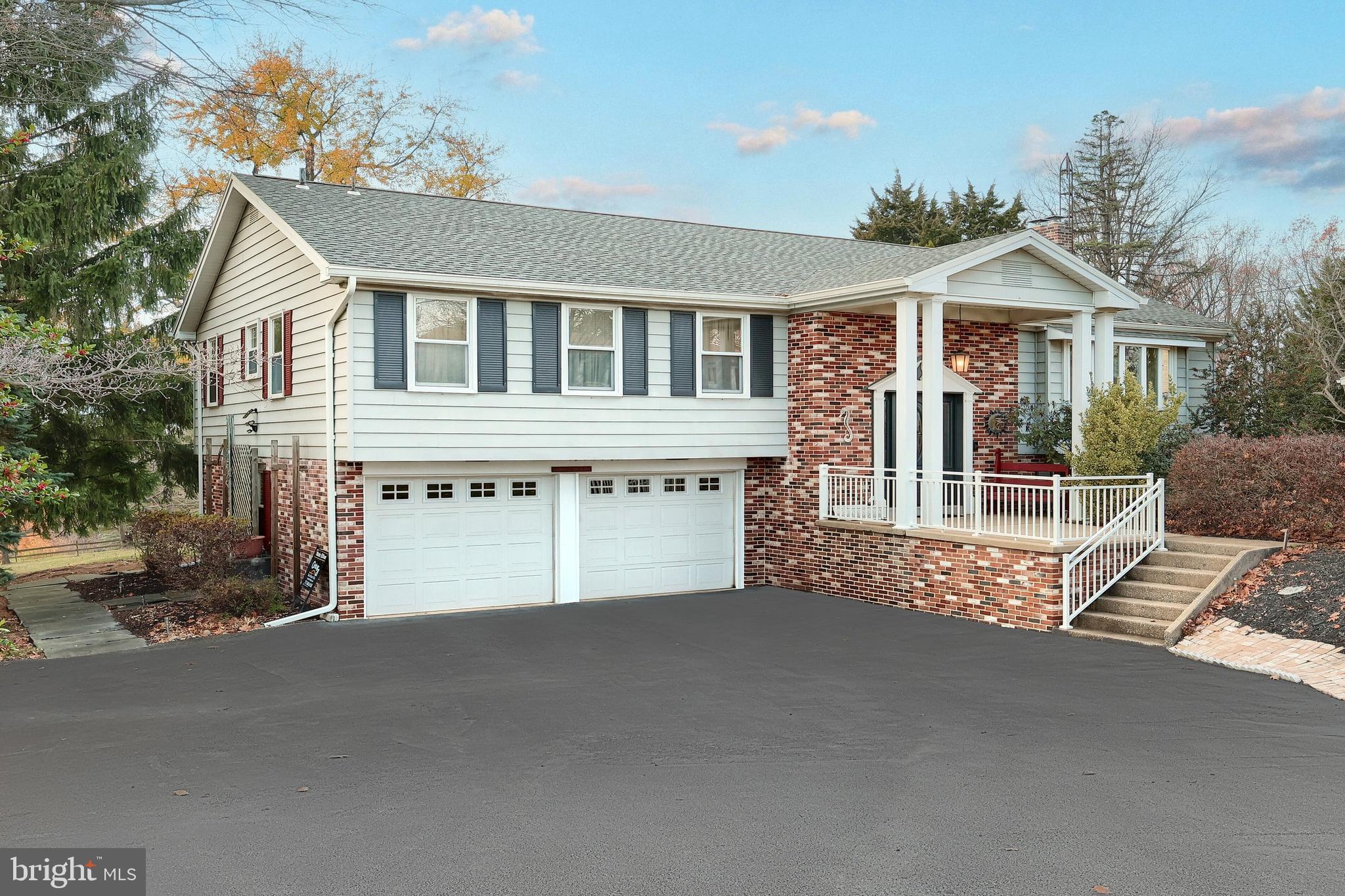 NORTHVIEW HILLS - Residential