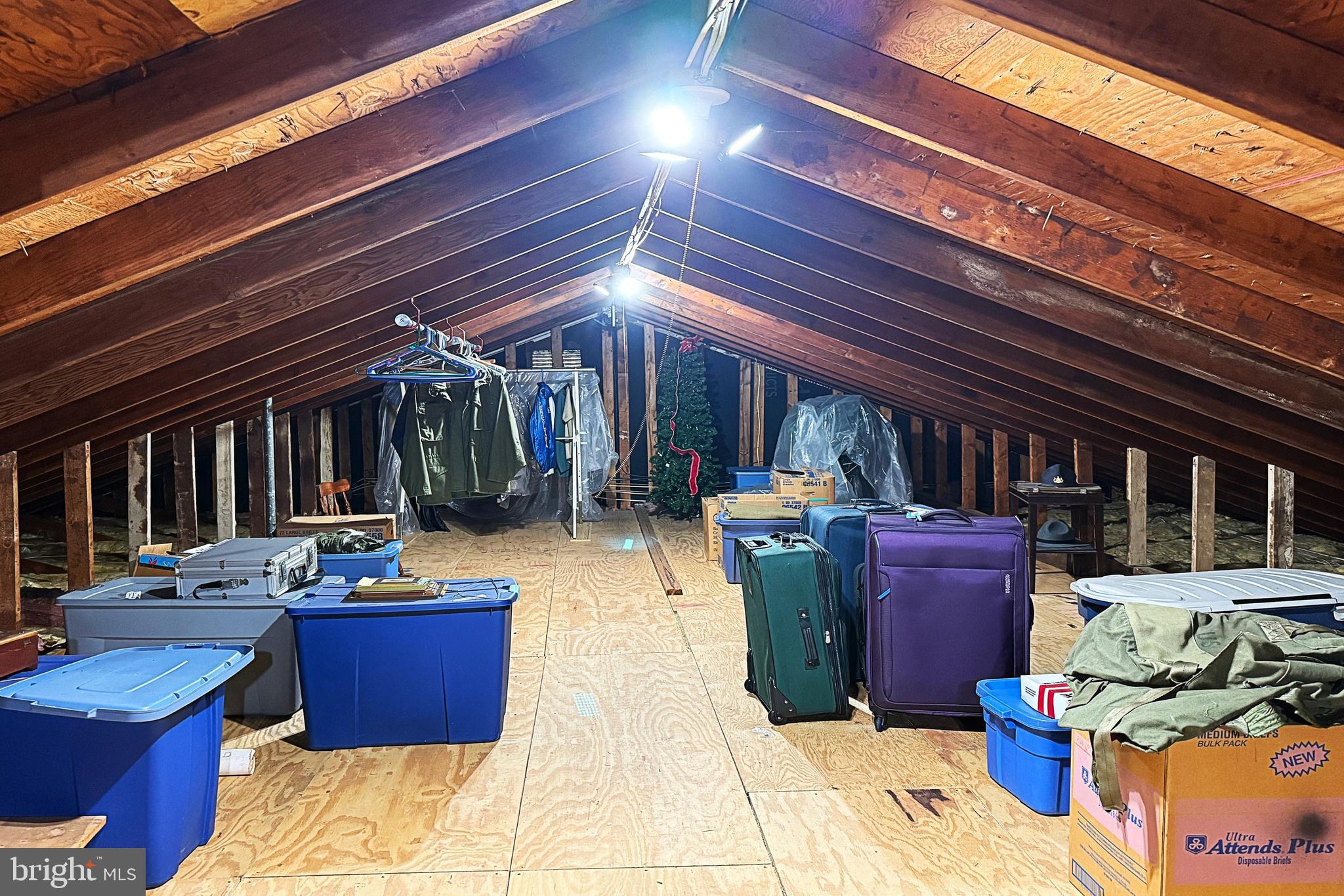 NORTHVIEW HILLS - Residential