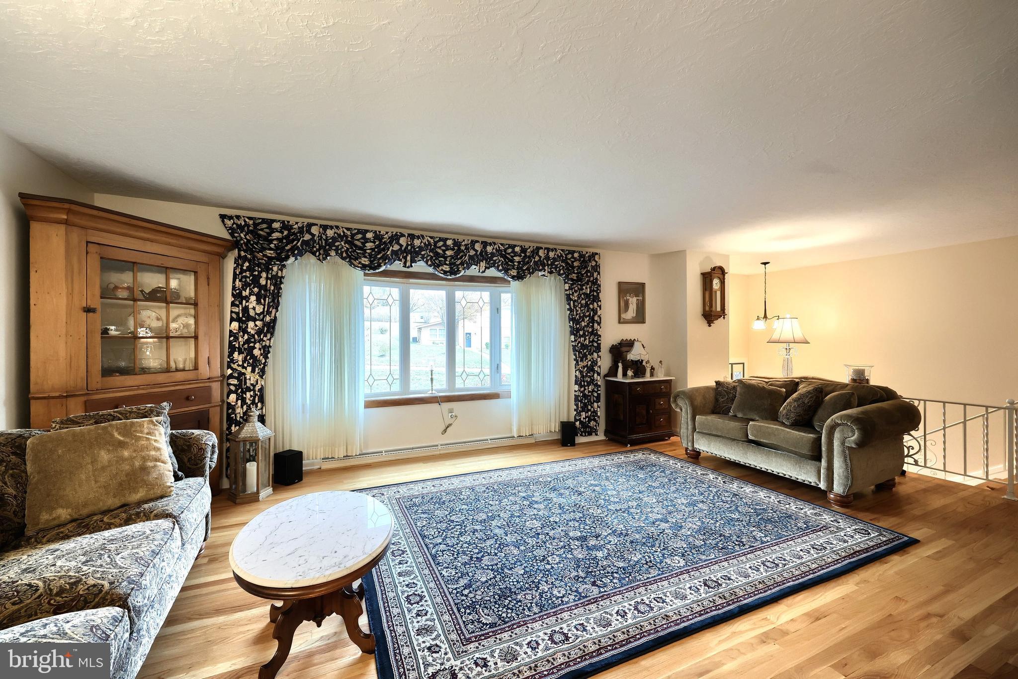 NORTHVIEW HILLS - Residential