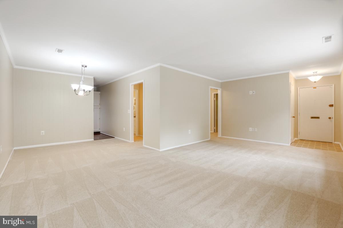 ROSSMOOR MUTUAL #11 - Residential