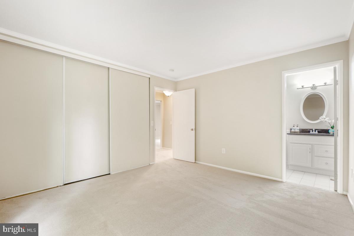 ROSSMOOR MUTUAL #11 - Residential