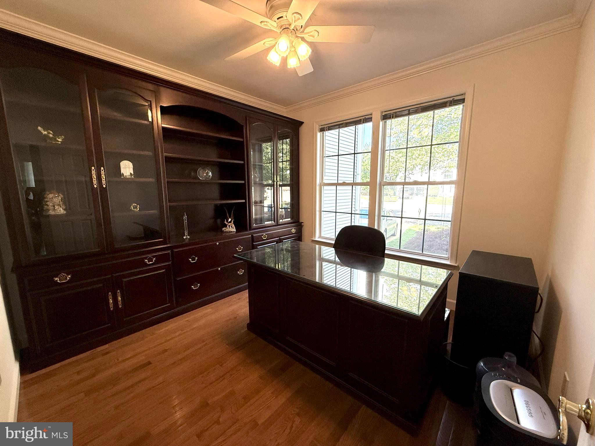 ASHBURN VILLAGE - Residential