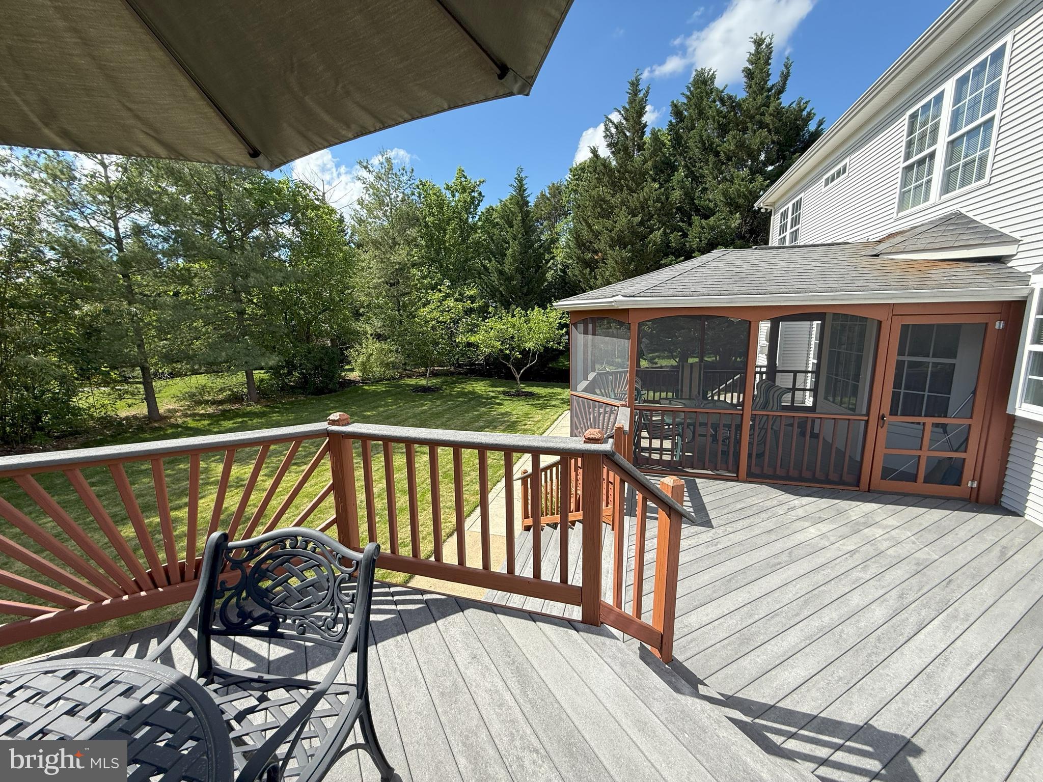 ASHBURN VILLAGE - Residential