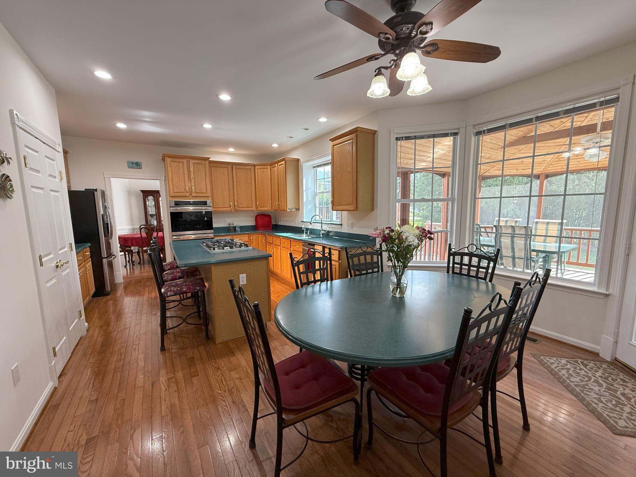 ASHBURN VILLAGE - Residential