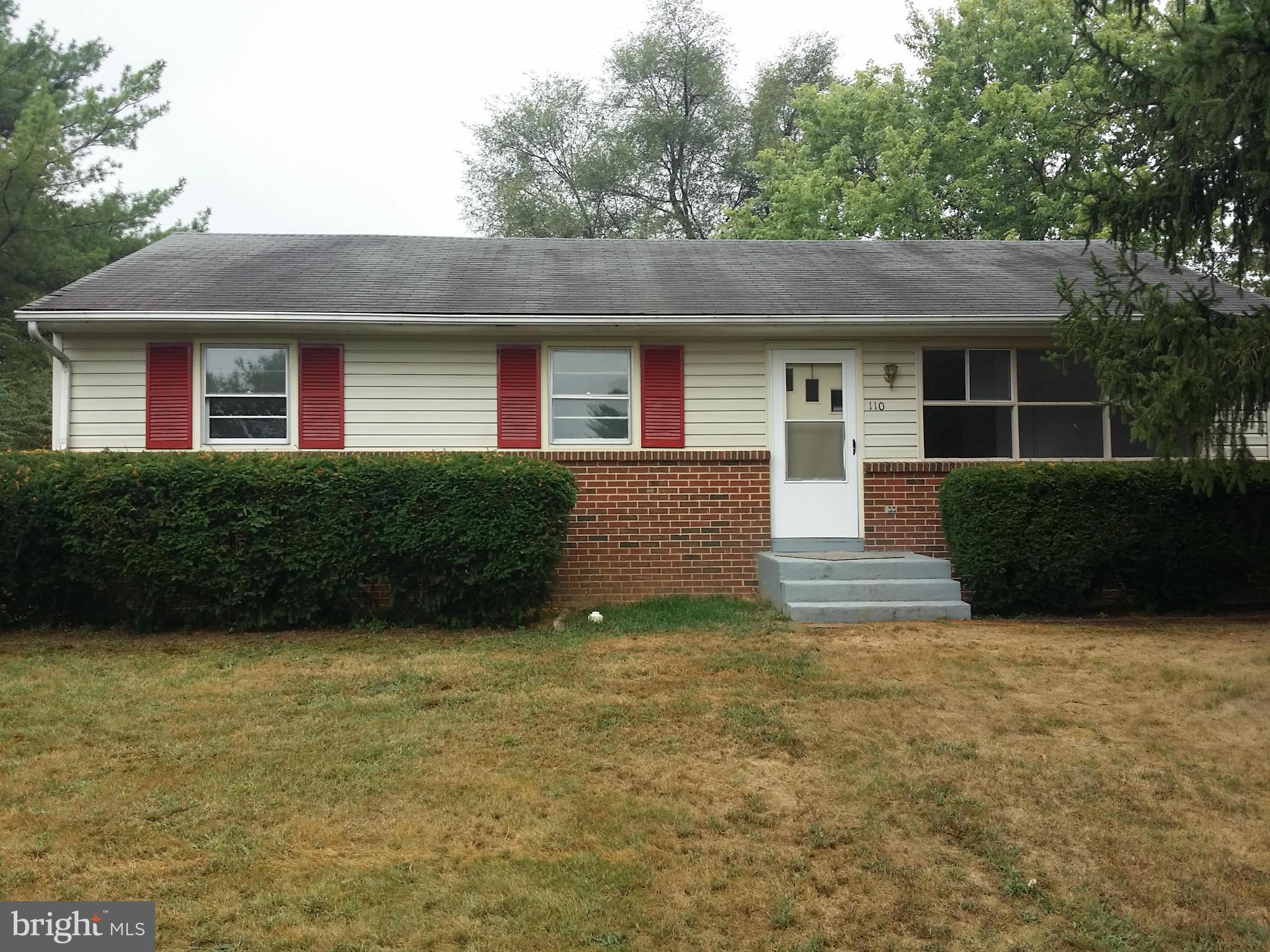 GREENWOOD HEIGHTS - Residential Lease