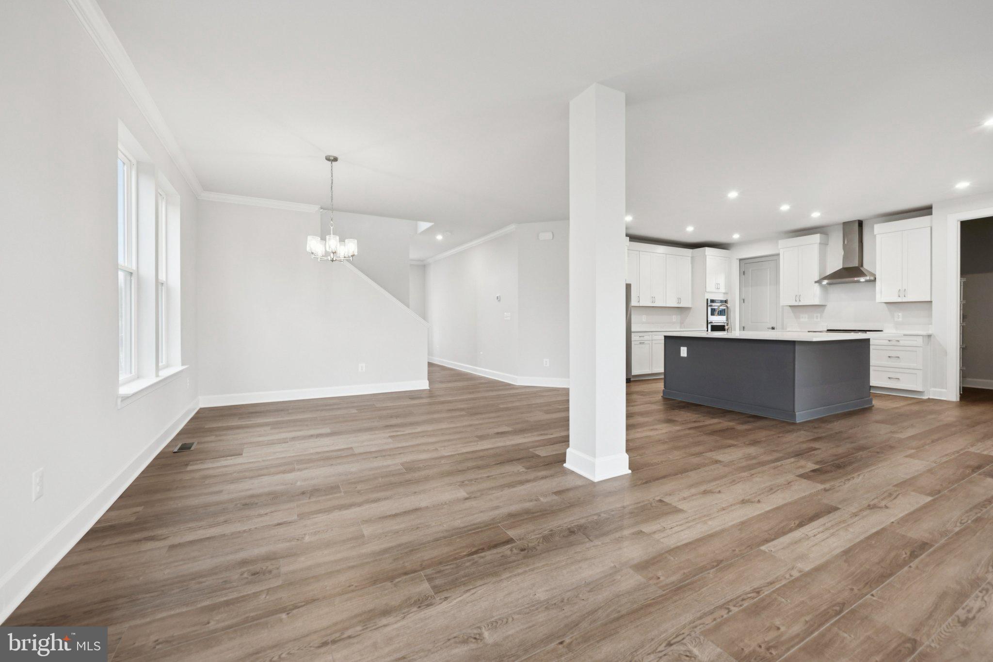 9501 PRINCE WILLIAM STREET