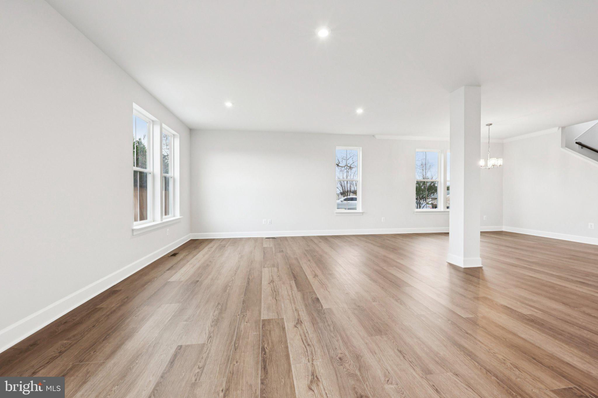 9501 PRINCE WILLIAM STREET