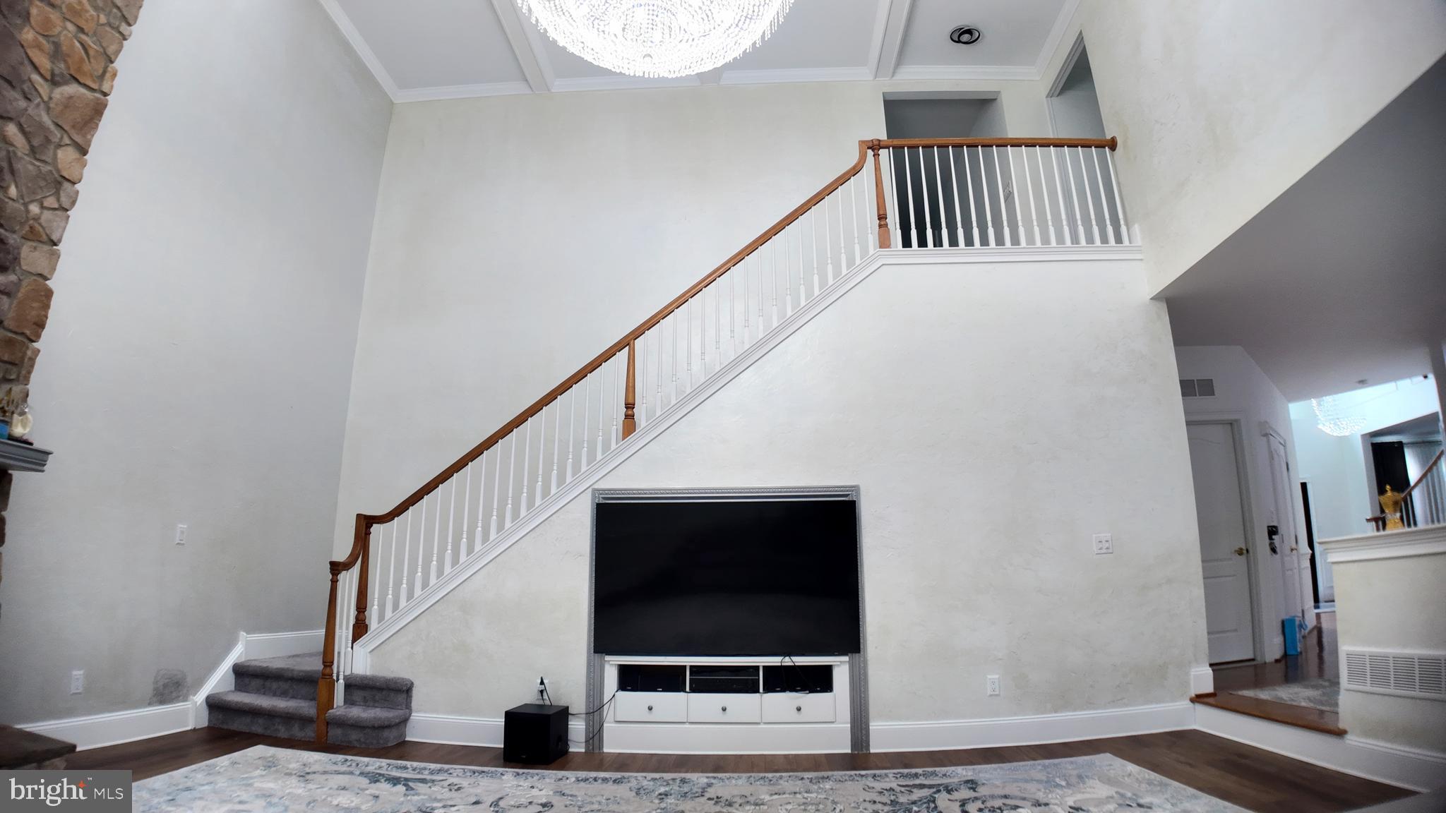NORTHAMPTON HUNT - Residential