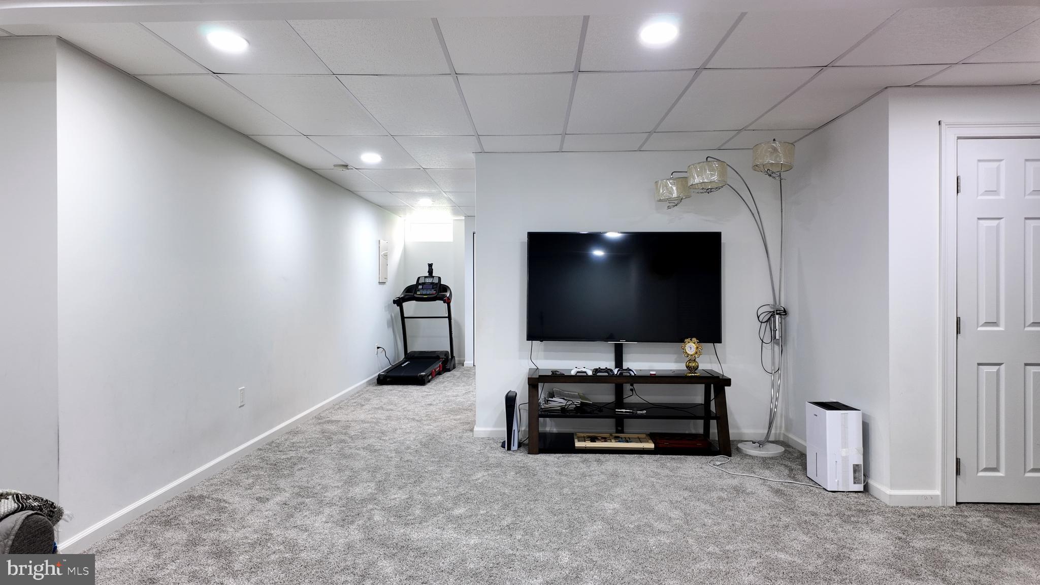NORTHAMPTON HUNT - Residential
